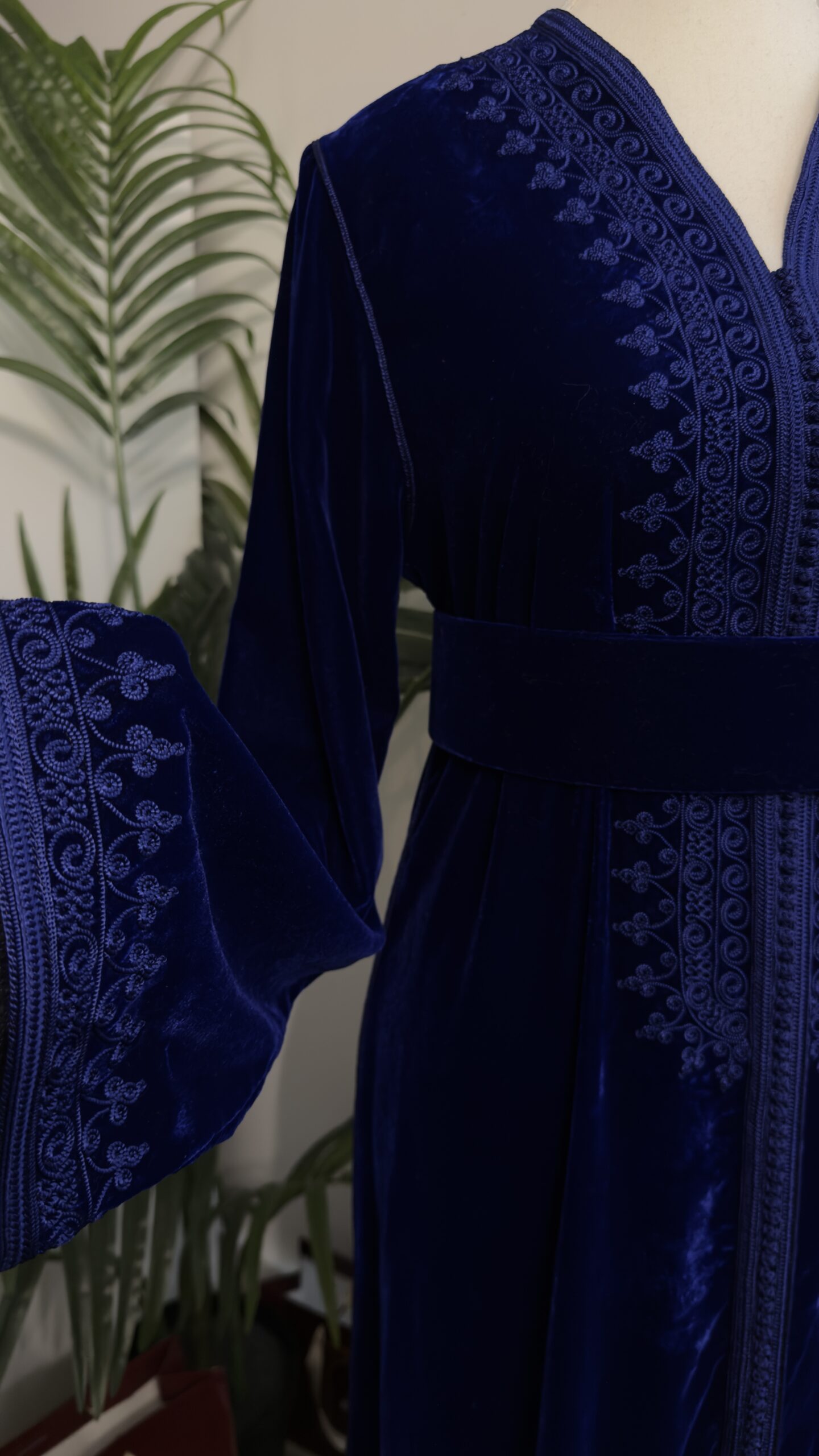 velvet abyss caftan velvet abyss caftan